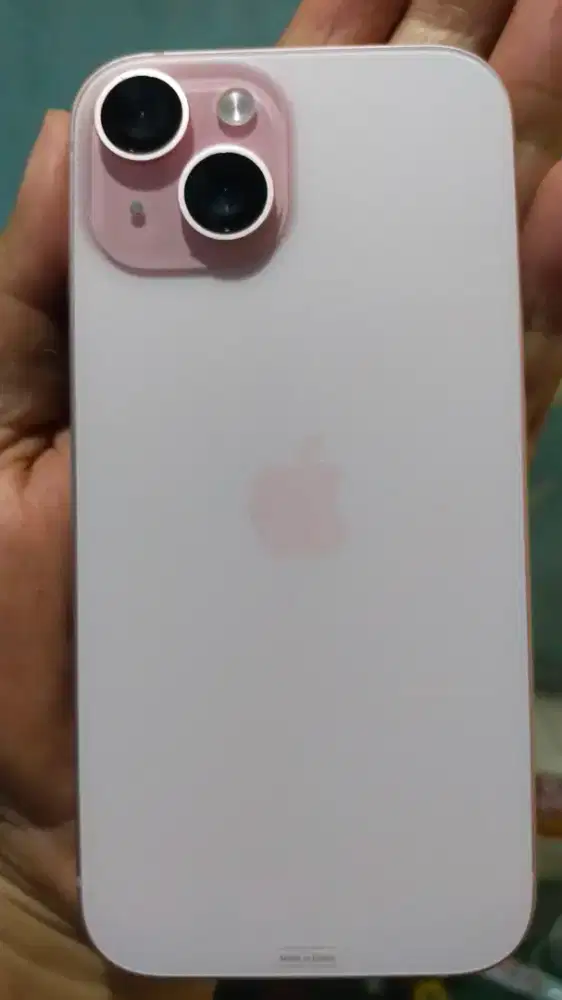 iPhone 15 Pink 128 GB