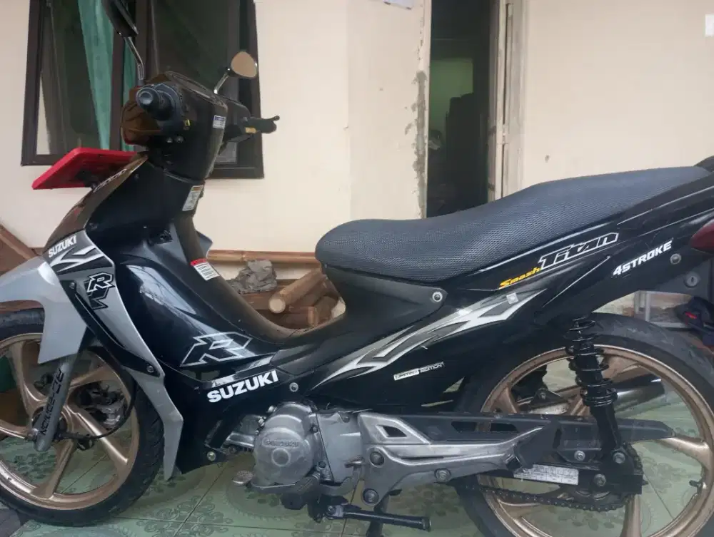 Suzuki Smash Titan Bs TT Mtr Lain