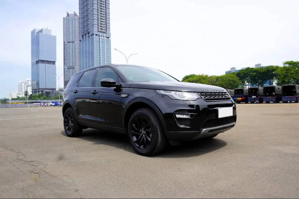 Land Rover Discovery Sport 2.0 AT Bensin 2018