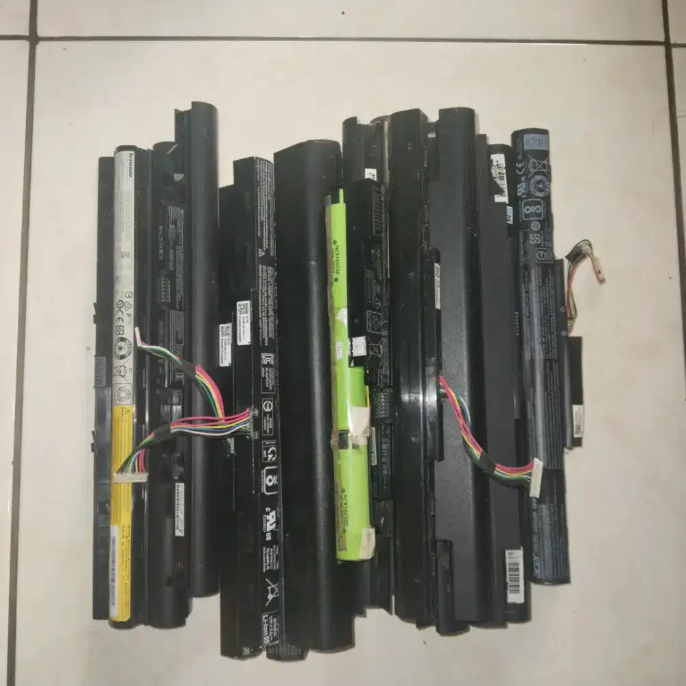 Batere laptop rusak
