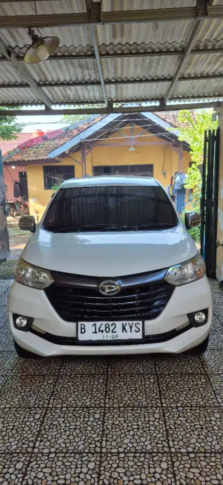 Dijual Mobil Daihatsu Xenia Tahun 2016