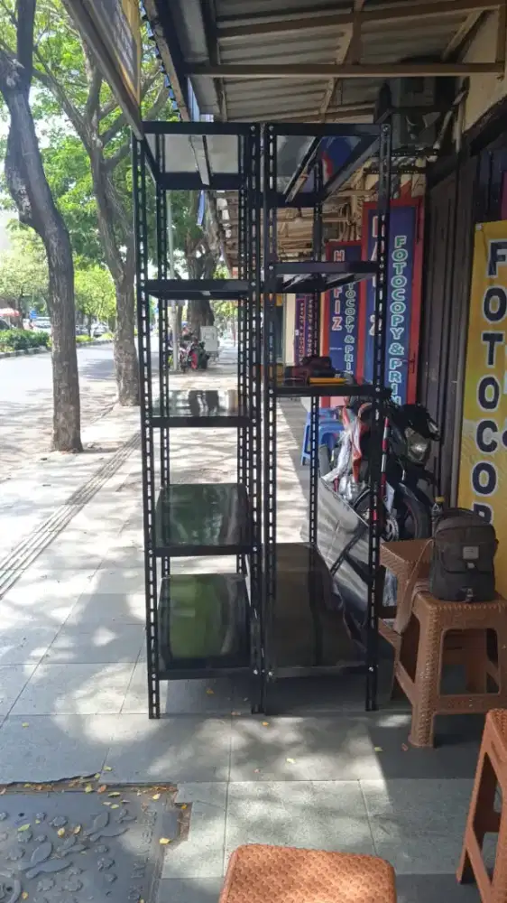Rak besi rak buku rak gudang