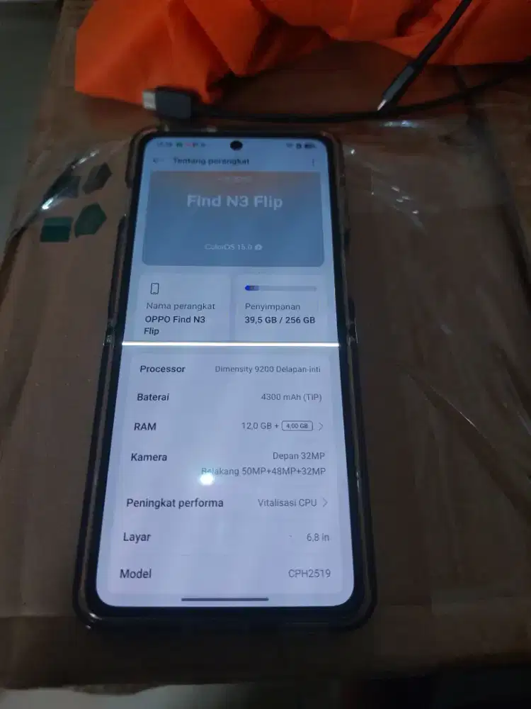 OPPO FIND N3 FLIP RAM 12+4/256 Minus
