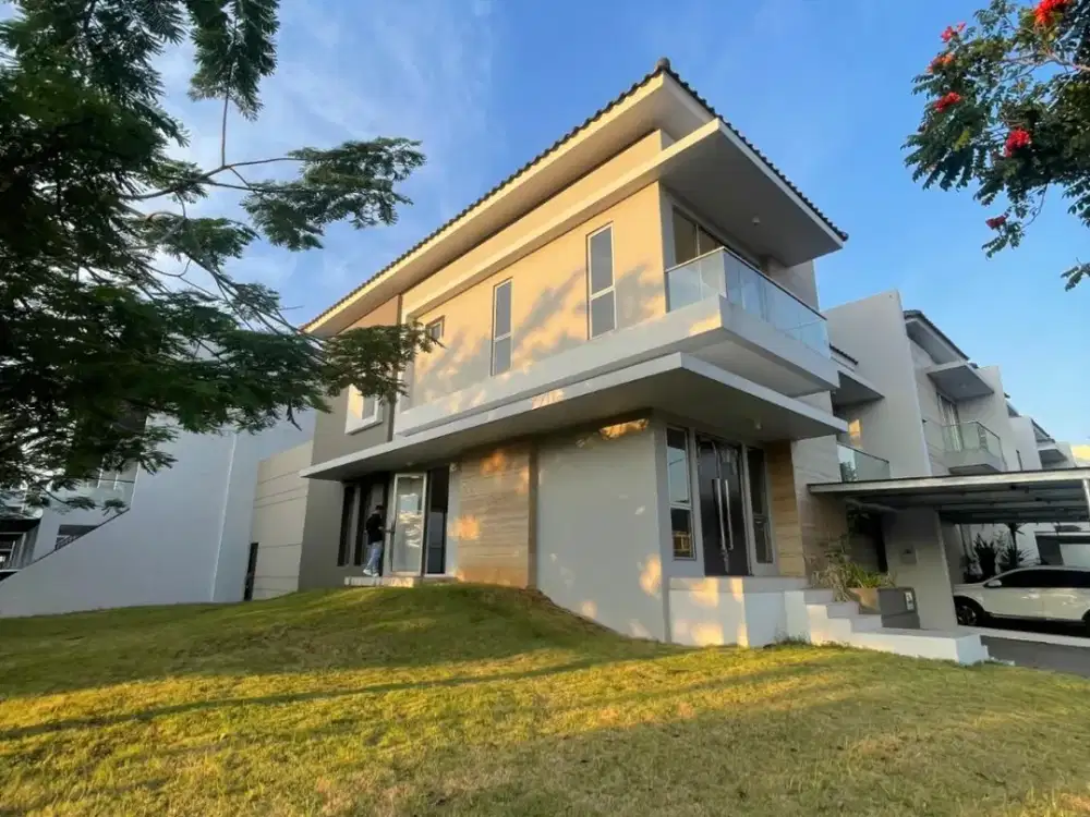 DIJUAL RUMAH HOEK PIANO GOLF ISLAND DI PIK!