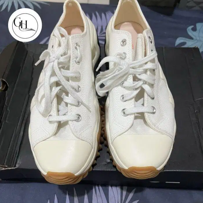 Converse Run Star Motion