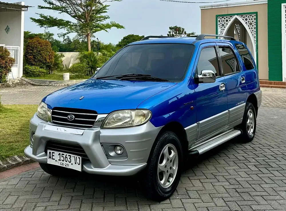 Daihatsu taruna fgx 2003 long ac doble