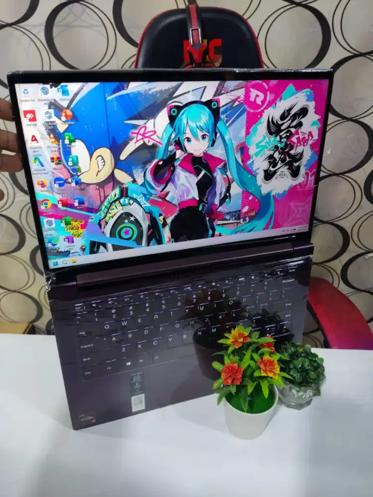 Laptop Lenovo Yoga Slim 7 82A2 OLED RAM 16GB SSD 512GB