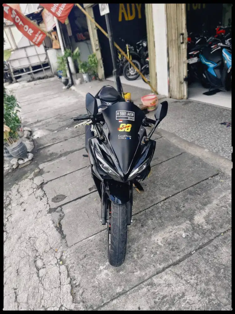 Honda CBR 150R Tahun 2018