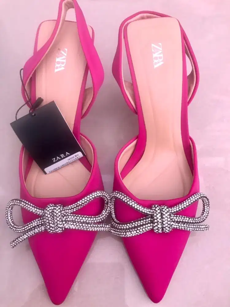 Sepatu / Heels Pesta Size 35 Baru