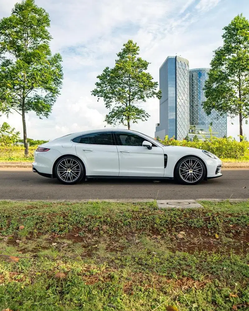 Porsche Panamera 4S G2
