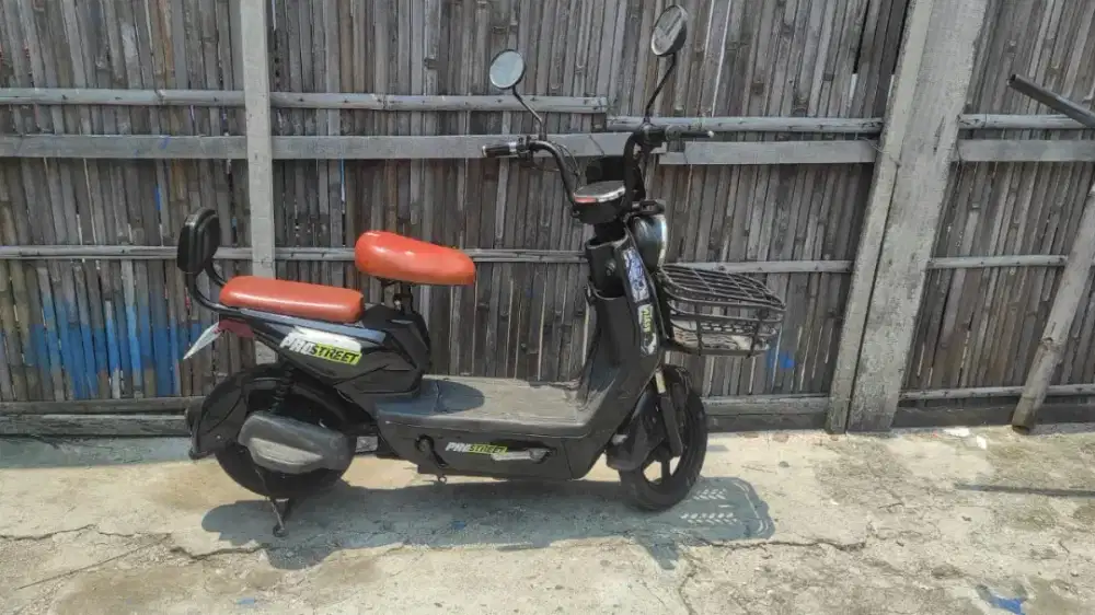 Sepeda prostreet