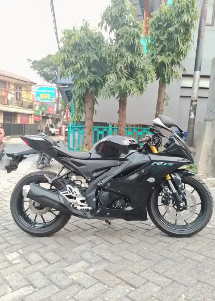 Promo Dp 1 juta Yamaha R15 v4 tahun 2022