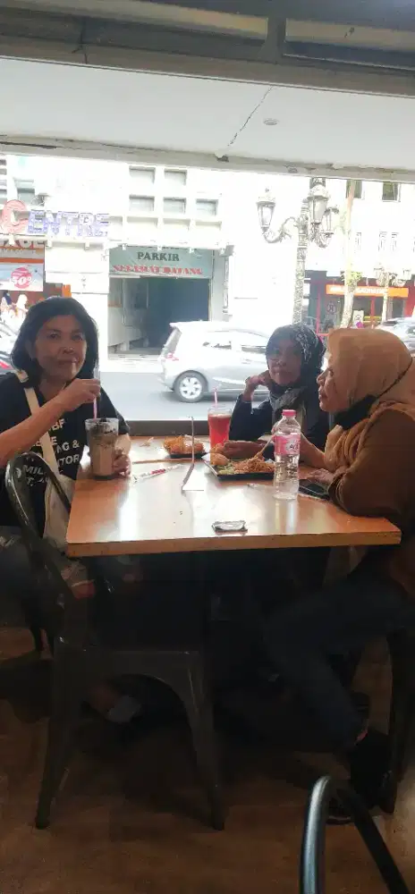 Cari kerja di restaurant, daerah Surabaya