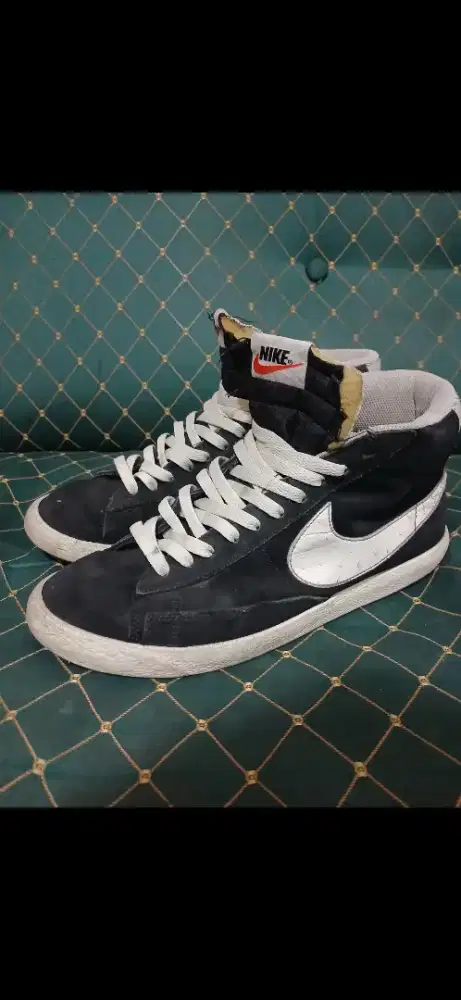 NIKE BLAZER MID SUEDE