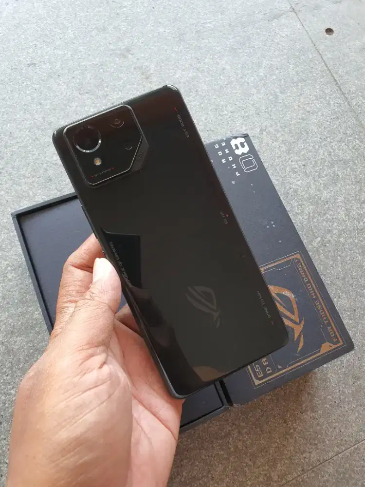 Rog Phone 8 12/256 fullset normal nominus