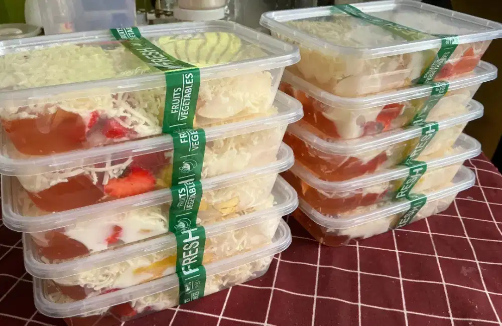 SALAD BUAH SEGAR CERIA