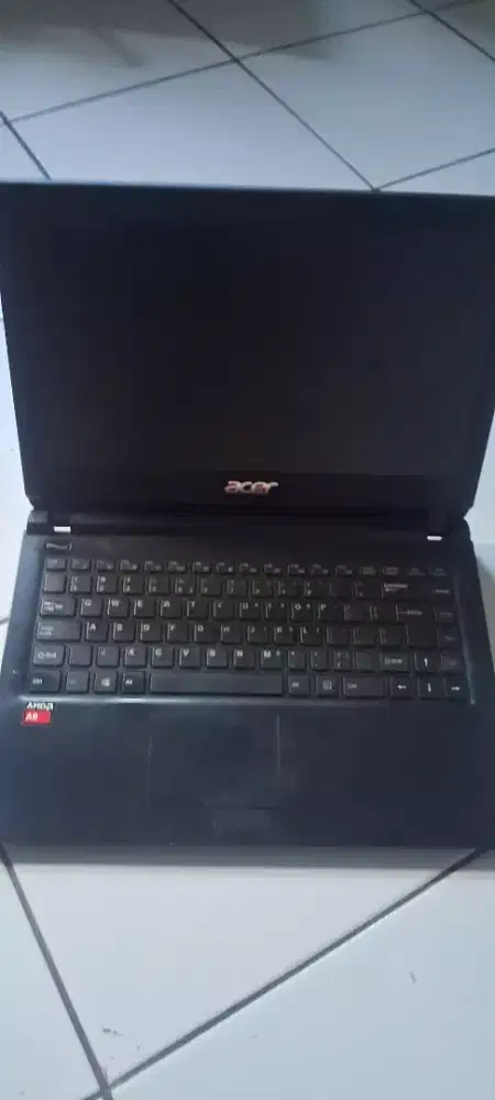Laptop Acer second