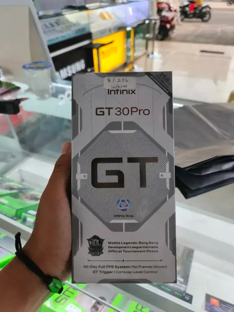 INFINIX GT 30 PRO 8/256 SEGEL PABRIK GARANSI RESMI
