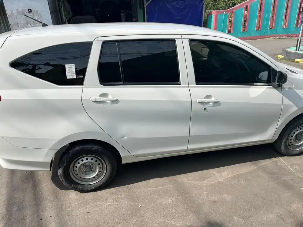 Mobil sigra 1.0 manual th 2022