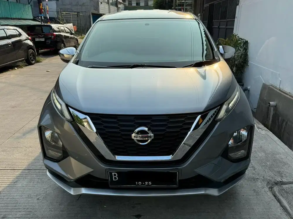 Nissan Livina VL 2020/2019 CASH tangan pertama record pajak panjang
