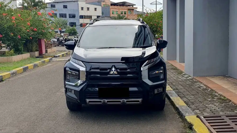 Mitsubishi All New Xpander Cross Premium Plus Facelift 2023 Like New