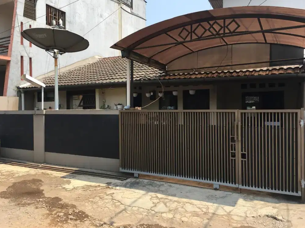 DI JUAL RUMAH 1 1/2 Lantai Margahayu raya bandung