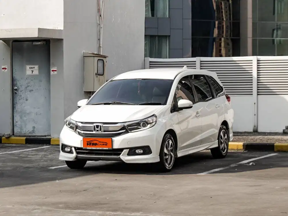 Mobilio E AT 1.5 2019 Putih