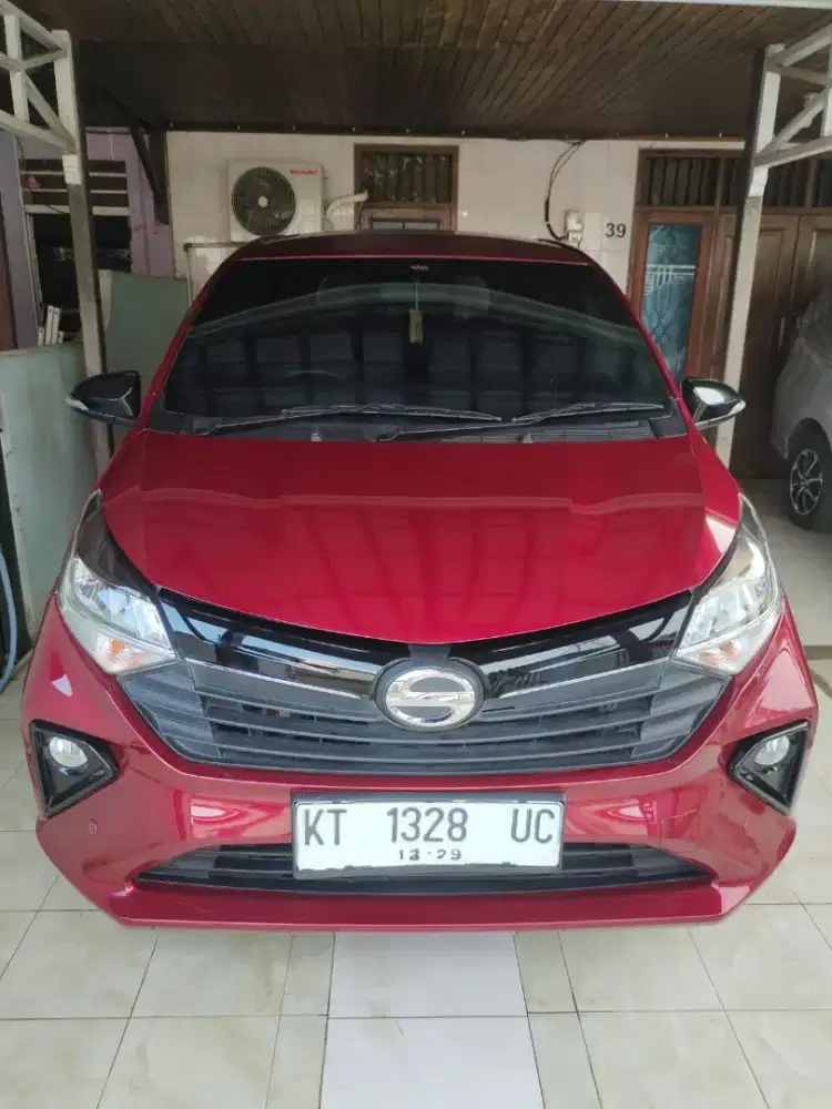 Sigra R deluxe 2024
