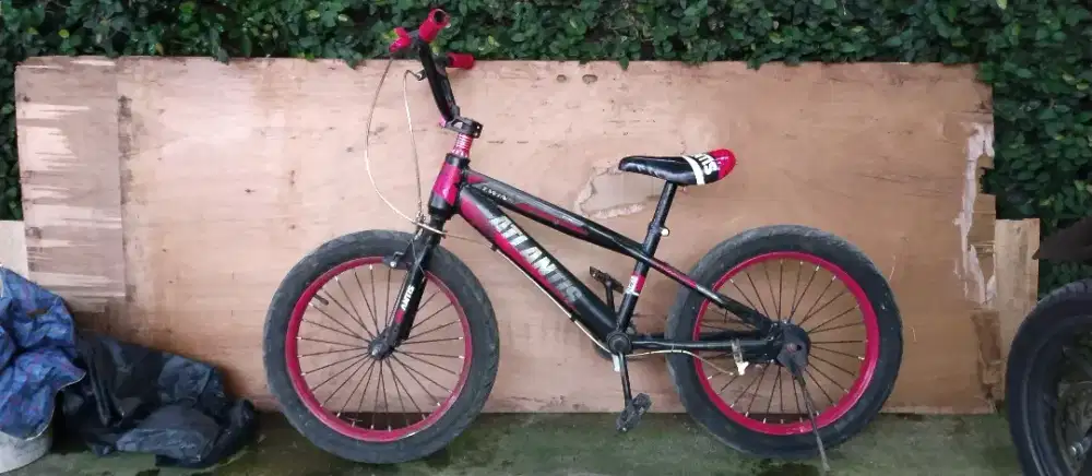 Sepeda BMX merk Atlantis 16 Good condition