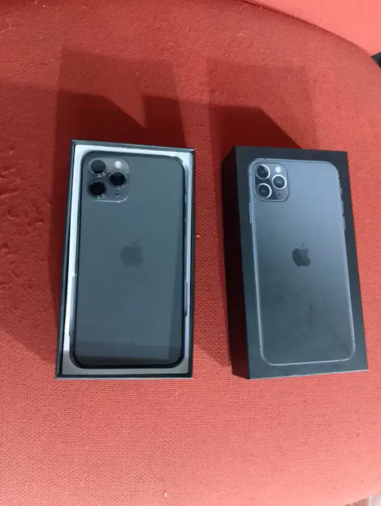 Iphone 11 pro max 256gb ancar baru green