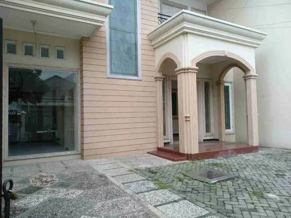 Sewa rumah bagus baru renovasi total cck utk kantor tempat tinggal jl.ngagel jaya utara