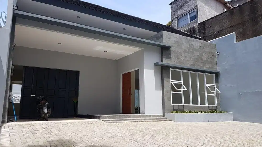 Disewakan BANGUNAN BARU (thn 2020)sangat cocok utk tempat usaha.