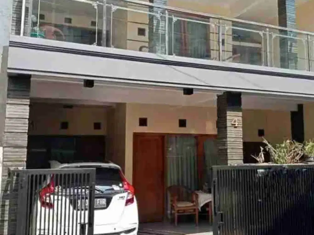Rumah bagus 2lnt antapani