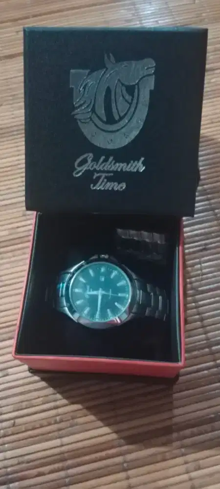 Jam tangan merk goldsmith