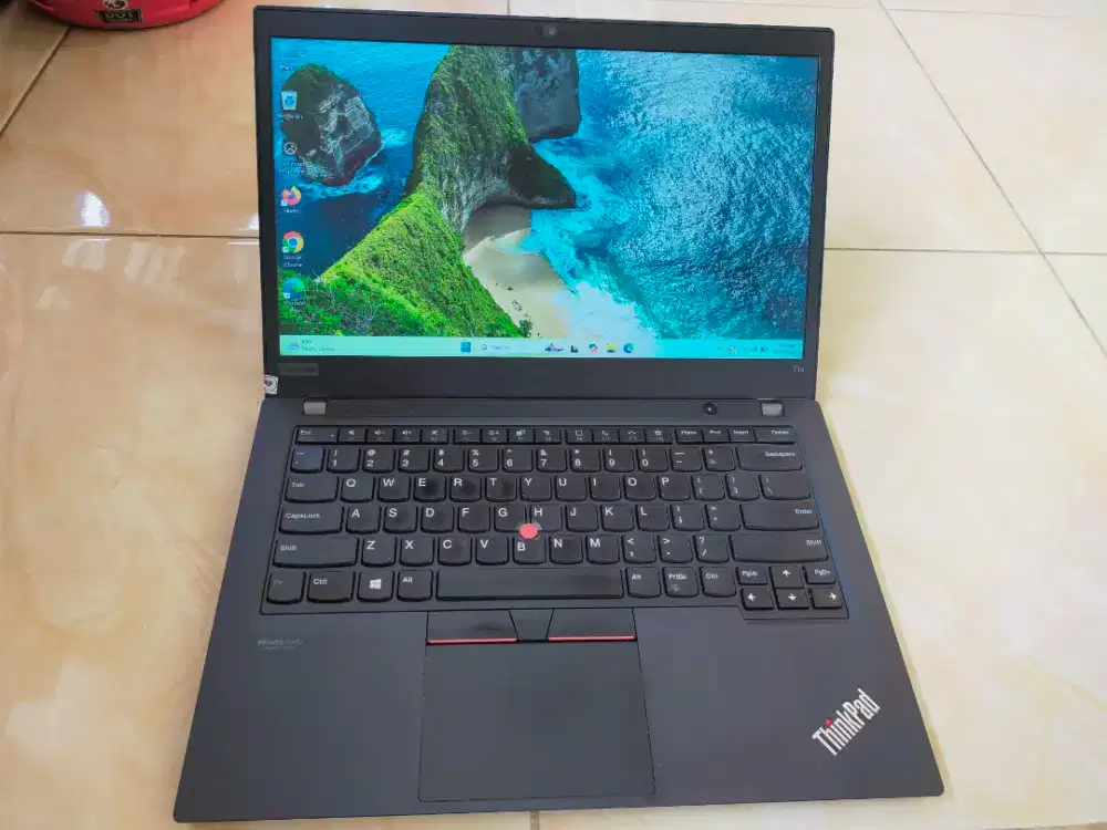 Dijual laptop Lenovo ThinkPad I5 gen 11 Ram 16GB SSD 512gb layr SENTUH