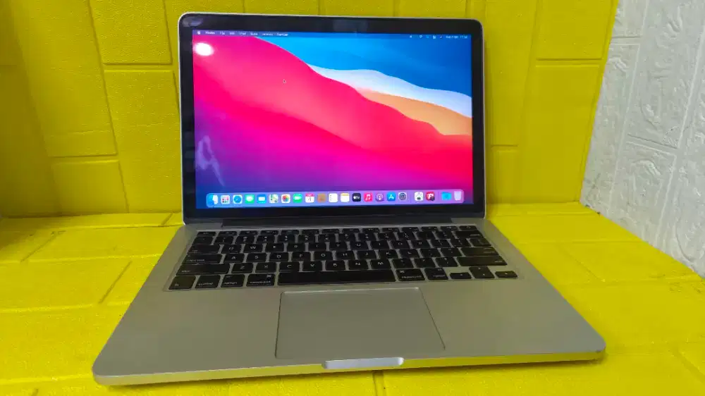 Macbook pro retina 2013 late/core i5/ssd-256gb/ram-8gb/13inci retina