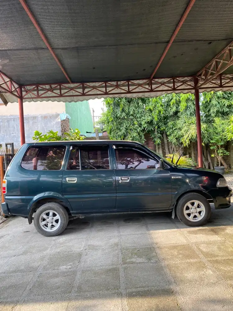Toyota Kijang 2003 Bensin