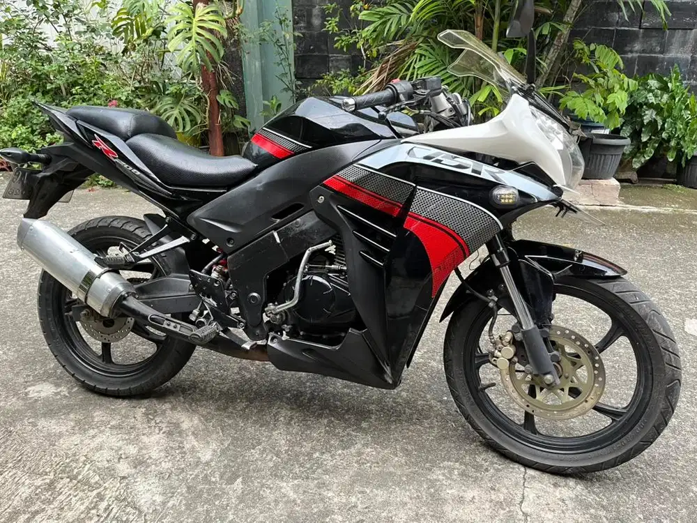 Dijual Viar VIX R2 Viar VSR 200