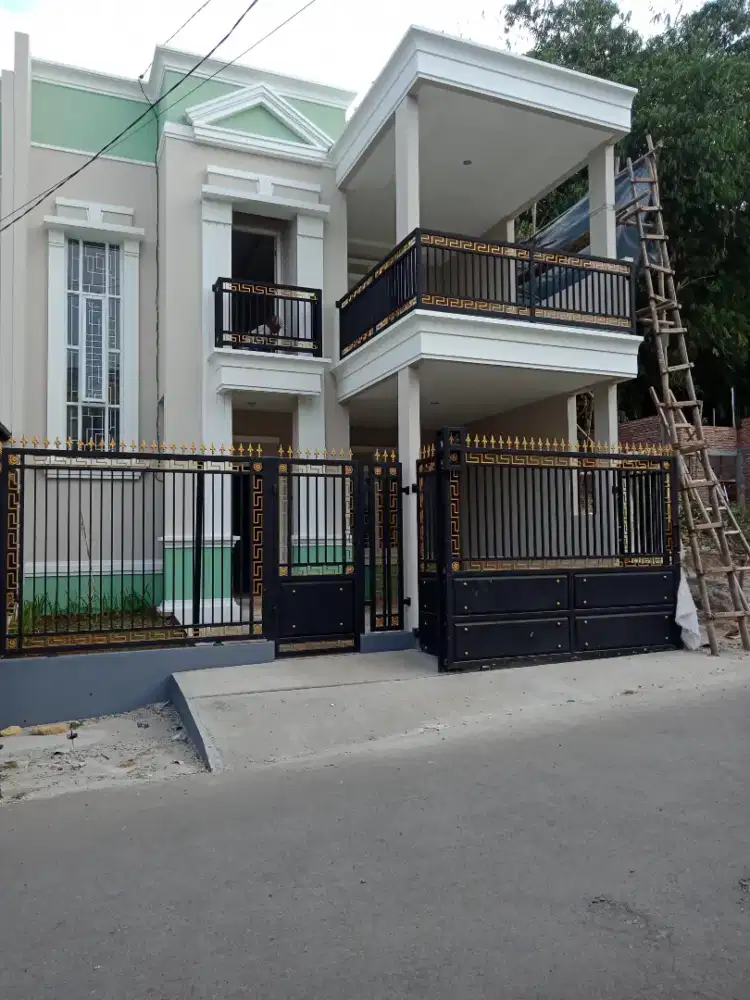 RUMAH DI KONTRAKAN