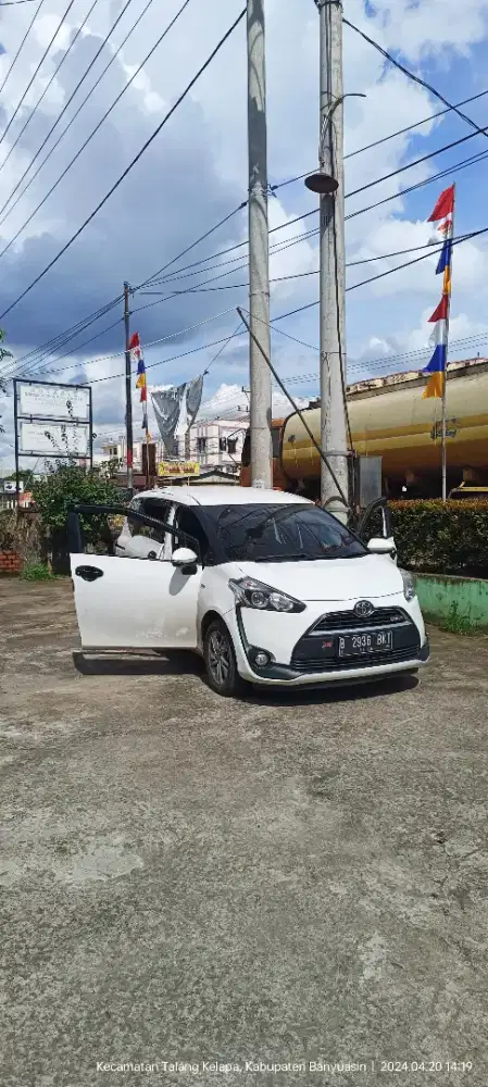 Dijual Sienta 2016 MT KM 76000