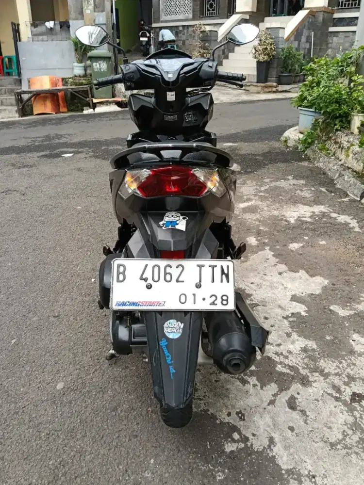 DIJUAL CASH HONDA VARIO LED OLD 125 CBS ISS THN 2017 PAJAK IDUP