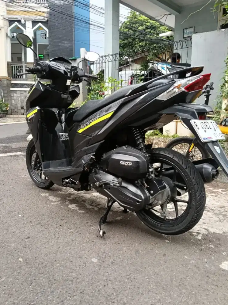 DIJUAL CASH HONDA VARIO LED OLD 125 CBS ISS THN 2016 PAJAK IDUP