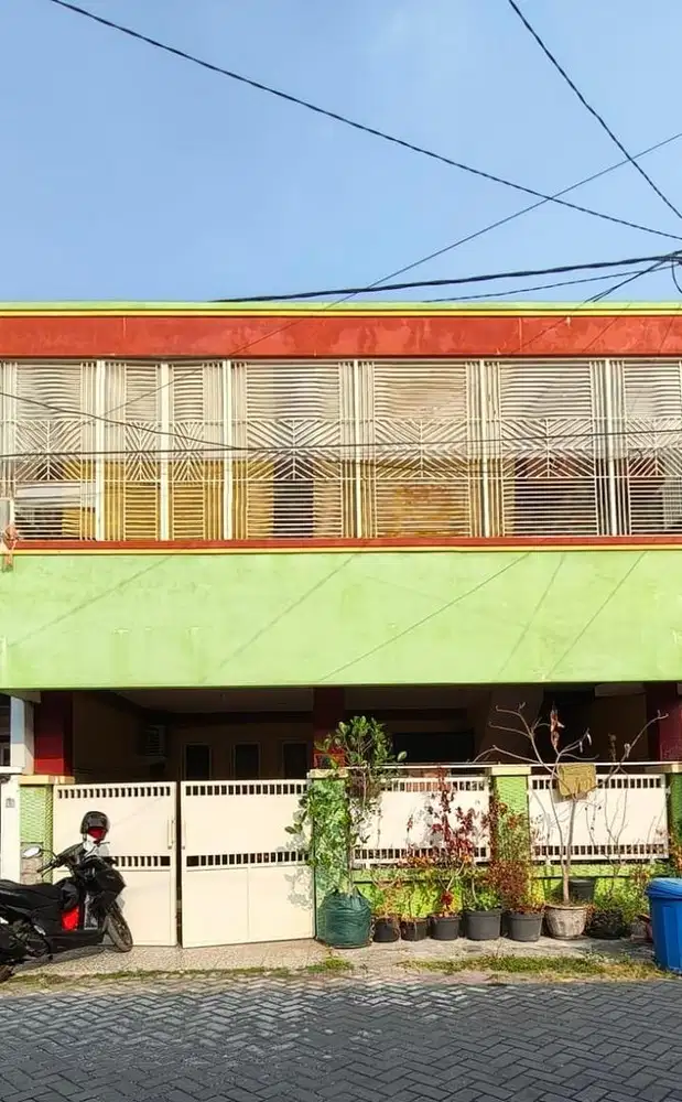 Dijual Rumah SHM 2 lt, 4 KT, 3KM