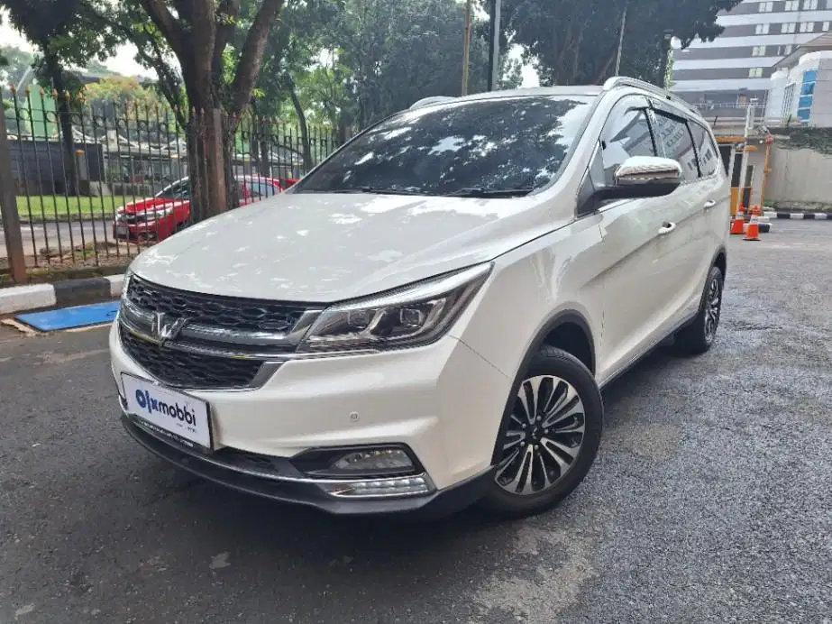DP 5% Wuling Cortez 1.5 LT Lux Plus Bensin-AT 2022 RKG