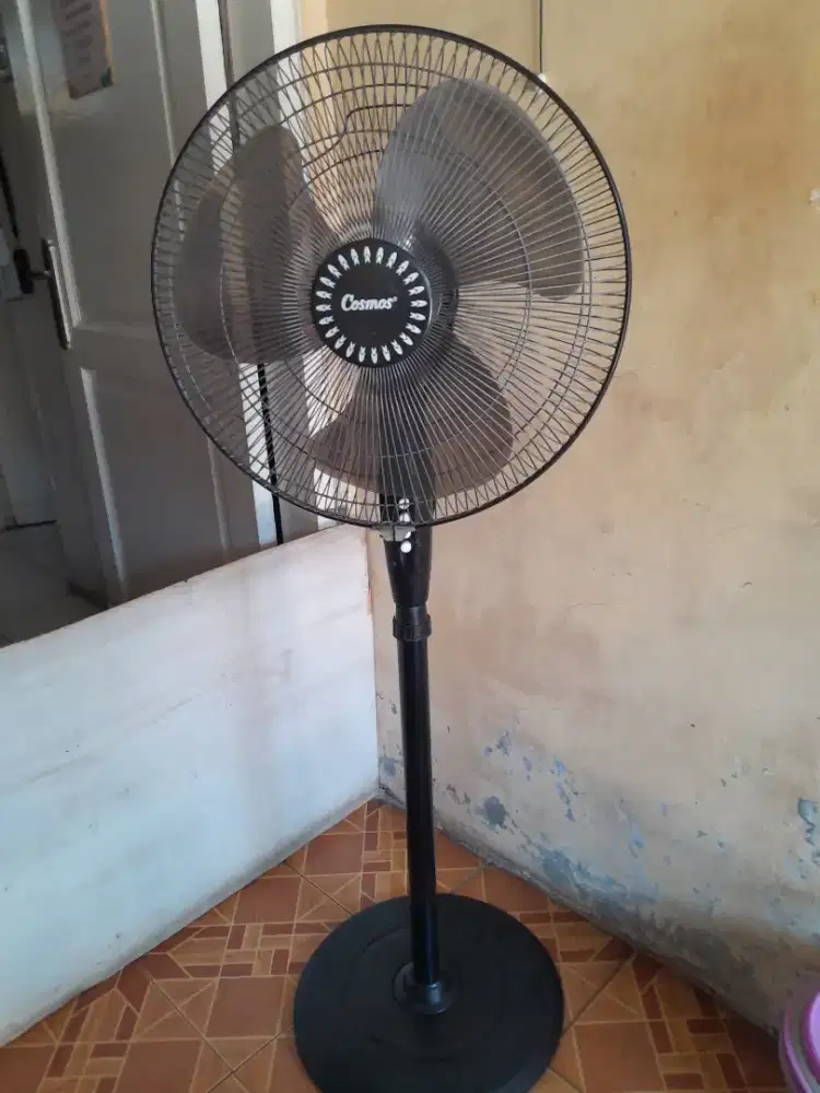 Jual kipas angin berdiri Cosmos 16
