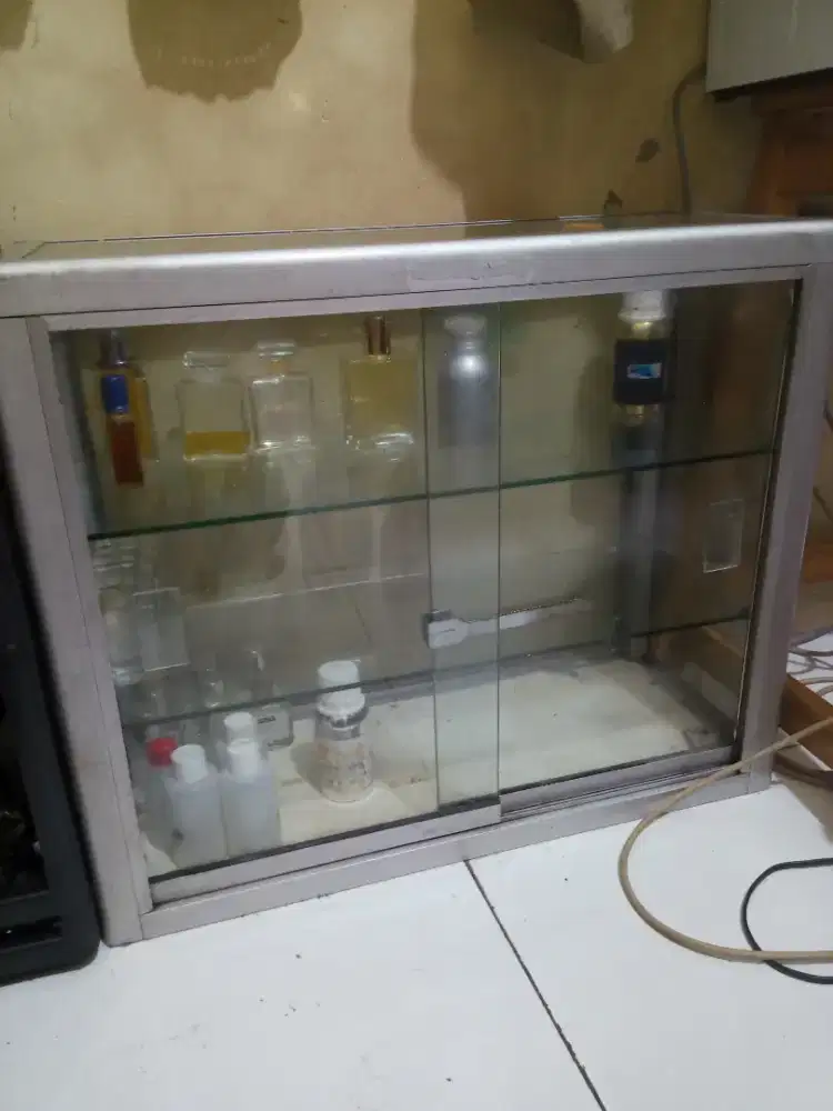 Jual etalase ukuran L 60 T 50