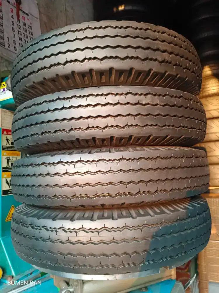 Ban Standar 600 R13 Bridgestone Kijang Gran Max dll
