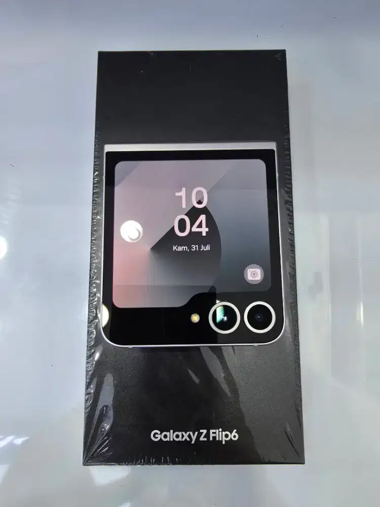 Samsung Z Flip 6 5G 12+8/512Gb Silver Garansi SEIN 3 bulan -MasterCom