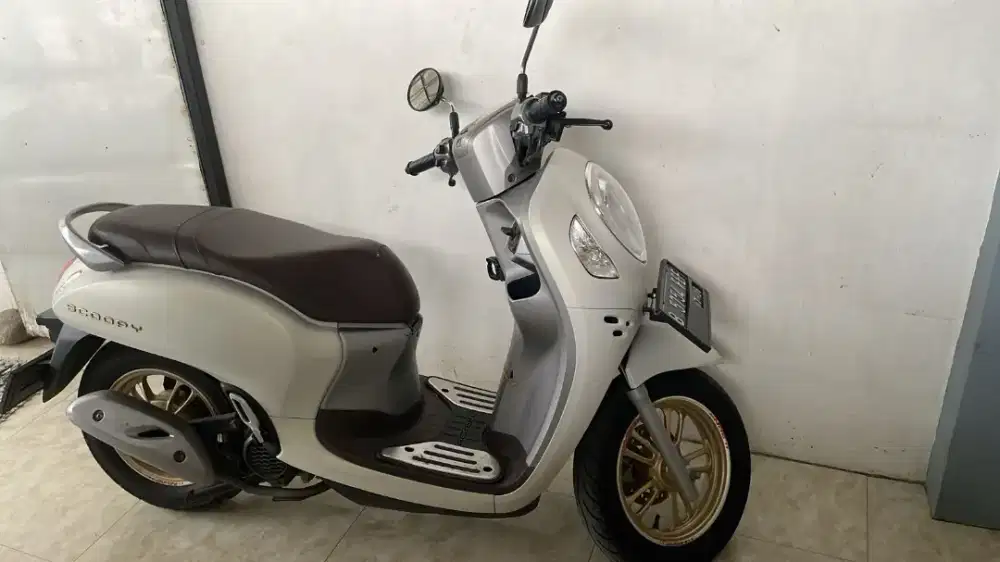 Scoopy prestige 2021