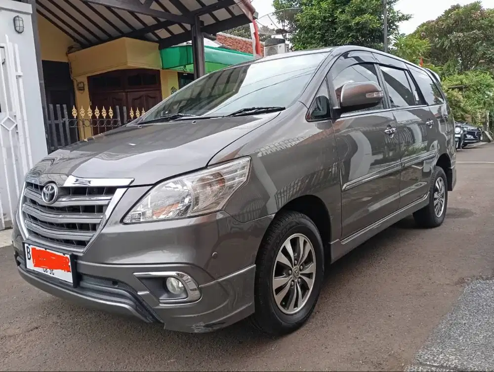 Toyota Innova V Luxury Manual